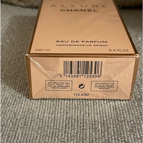 Chanel Allure Fragrance - Picture 7 of 9